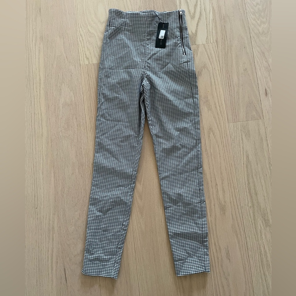 Houndstooth pants with zipper